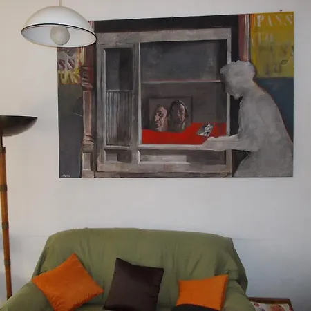 Apartment In Atelier